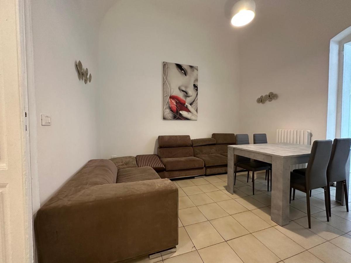 Cconforthotels Appartamento Crispi Бари Экстерьер фото