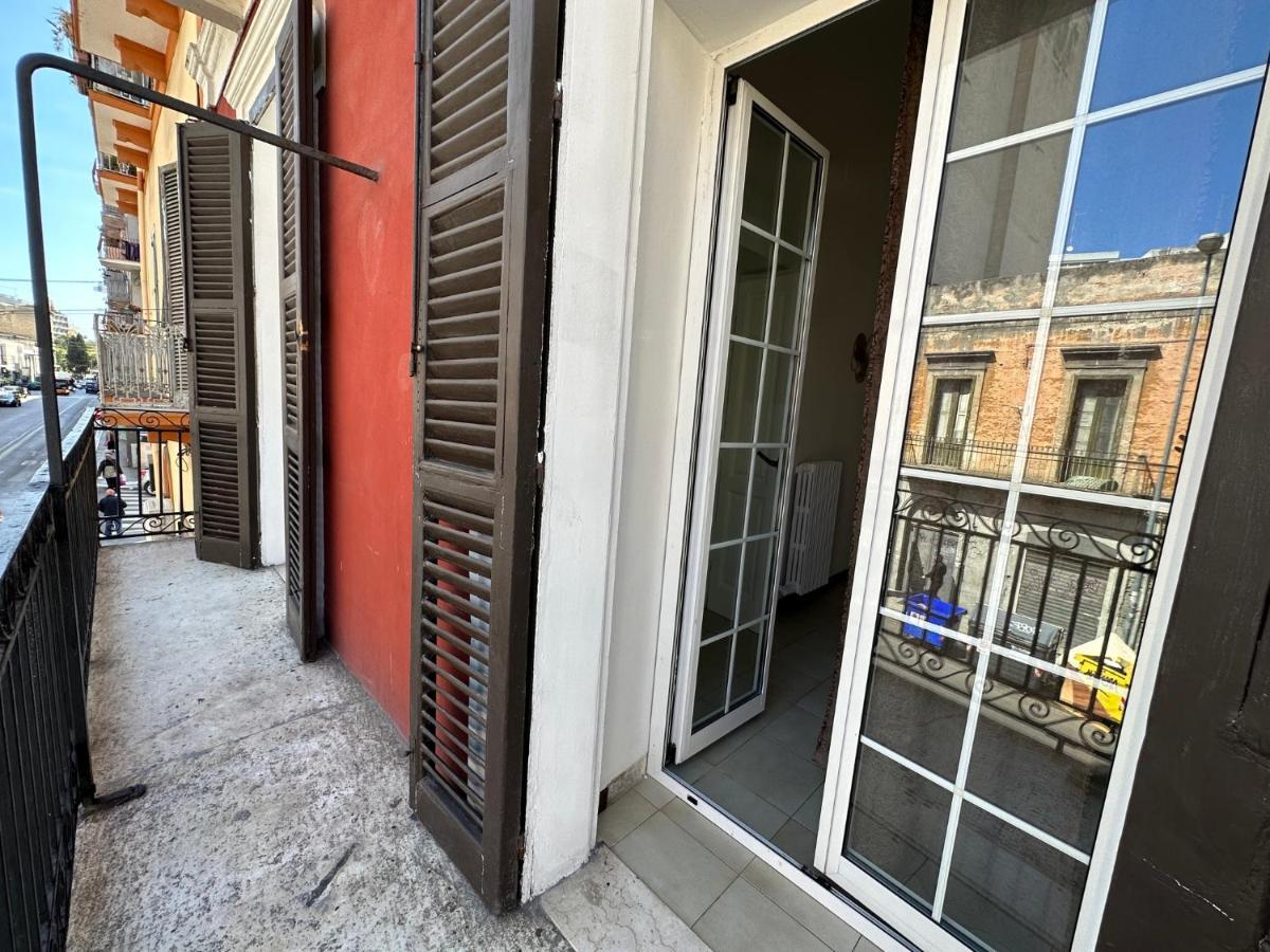 Cconforthotels Appartamento Crispi Бари Экстерьер фото